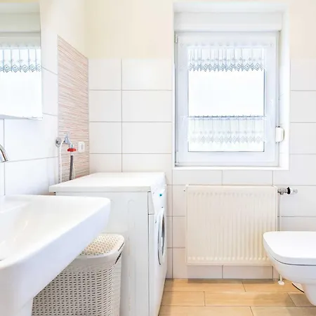 Dreas Huus Apartmán *